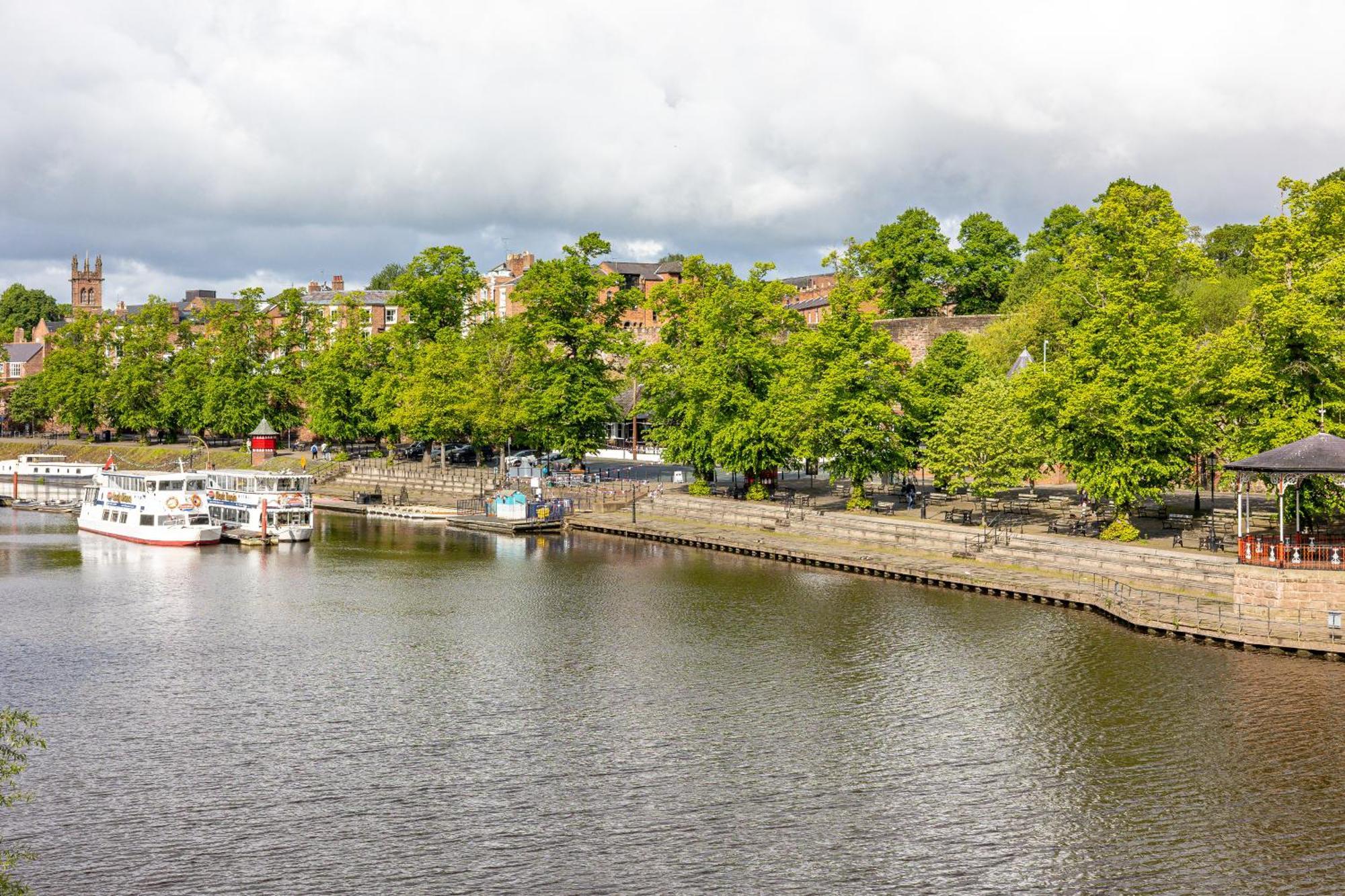 *New* Little Pyecroft House, Chester Exterior foto